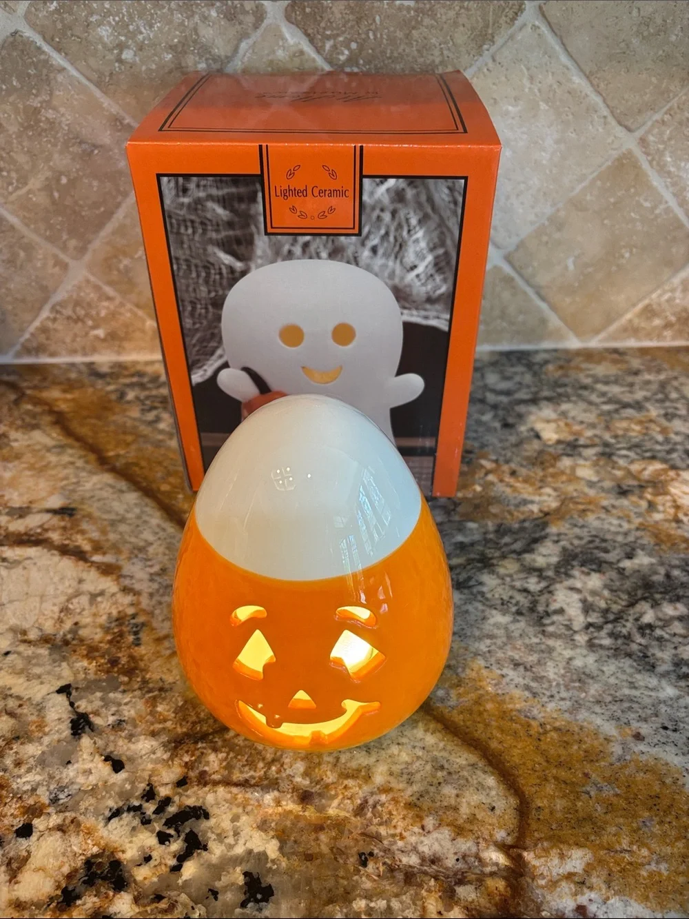Candy Corn Jack-o'-Lantern Ceramic Accent Light -NWT